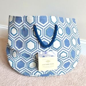 Brand new laundry tote with tag